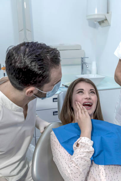 Best Emergency Dentist for Lost Fillings or Crowns in Hanley Hills, MO